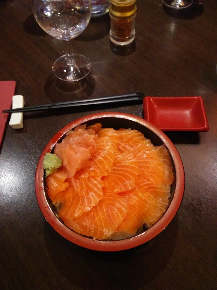 Chirashi Saumon